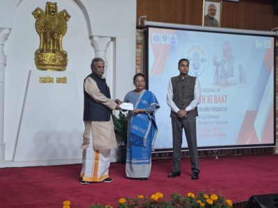 Hon’ble Governor of Nagaland, felicitated Smti. Neithonuo  Liegise, the Founder & Chairperson of Good Samaritan Women Society